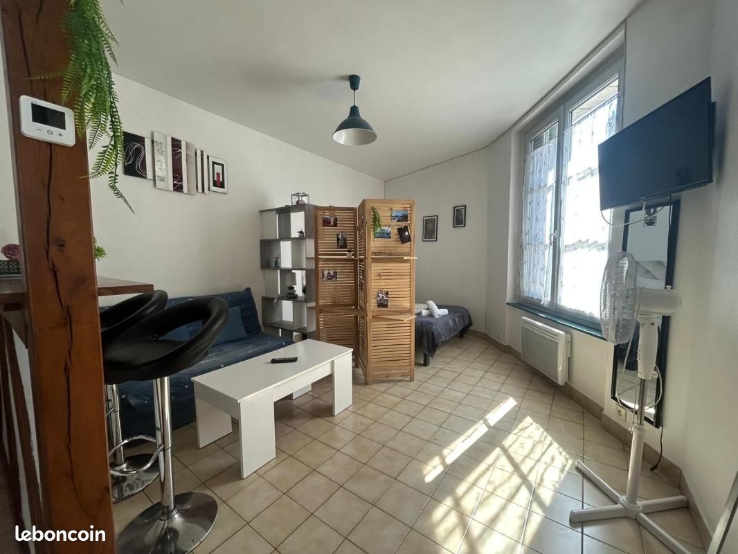Appartement 1 pièce 25 m² · à Blois · 25 m² · 530 €