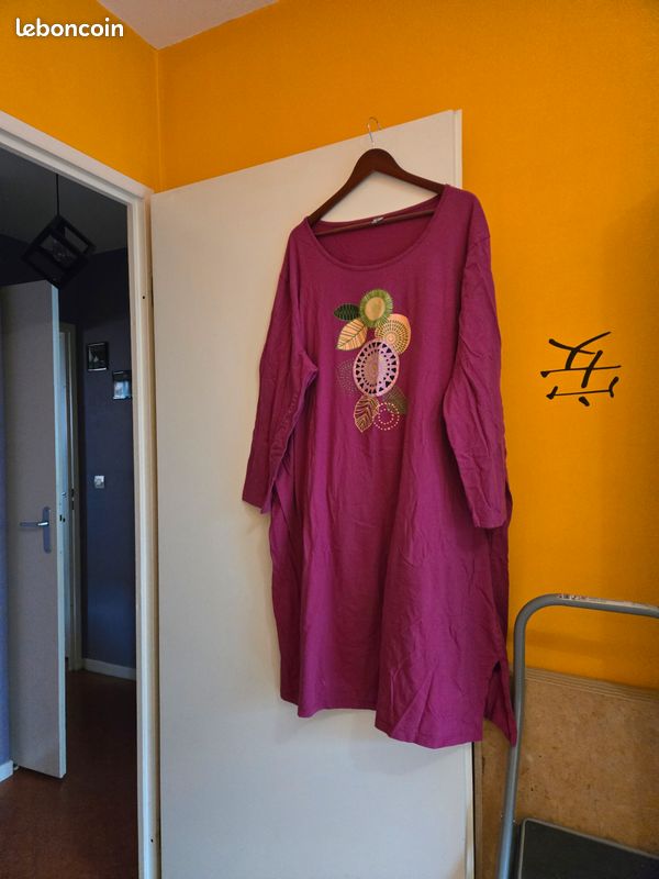 Chemise violette drôle - France
