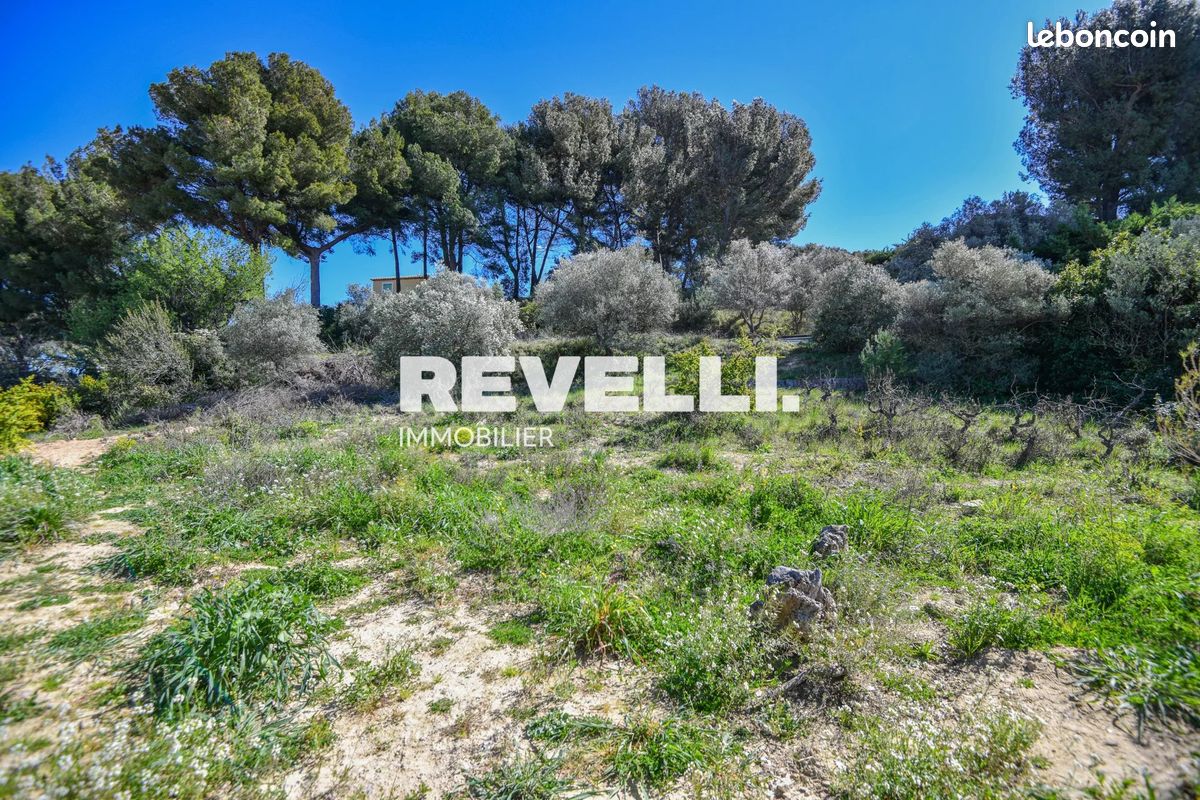 Terrain 4000 m² · à Allauch · 4 000 m² · 330 000 €