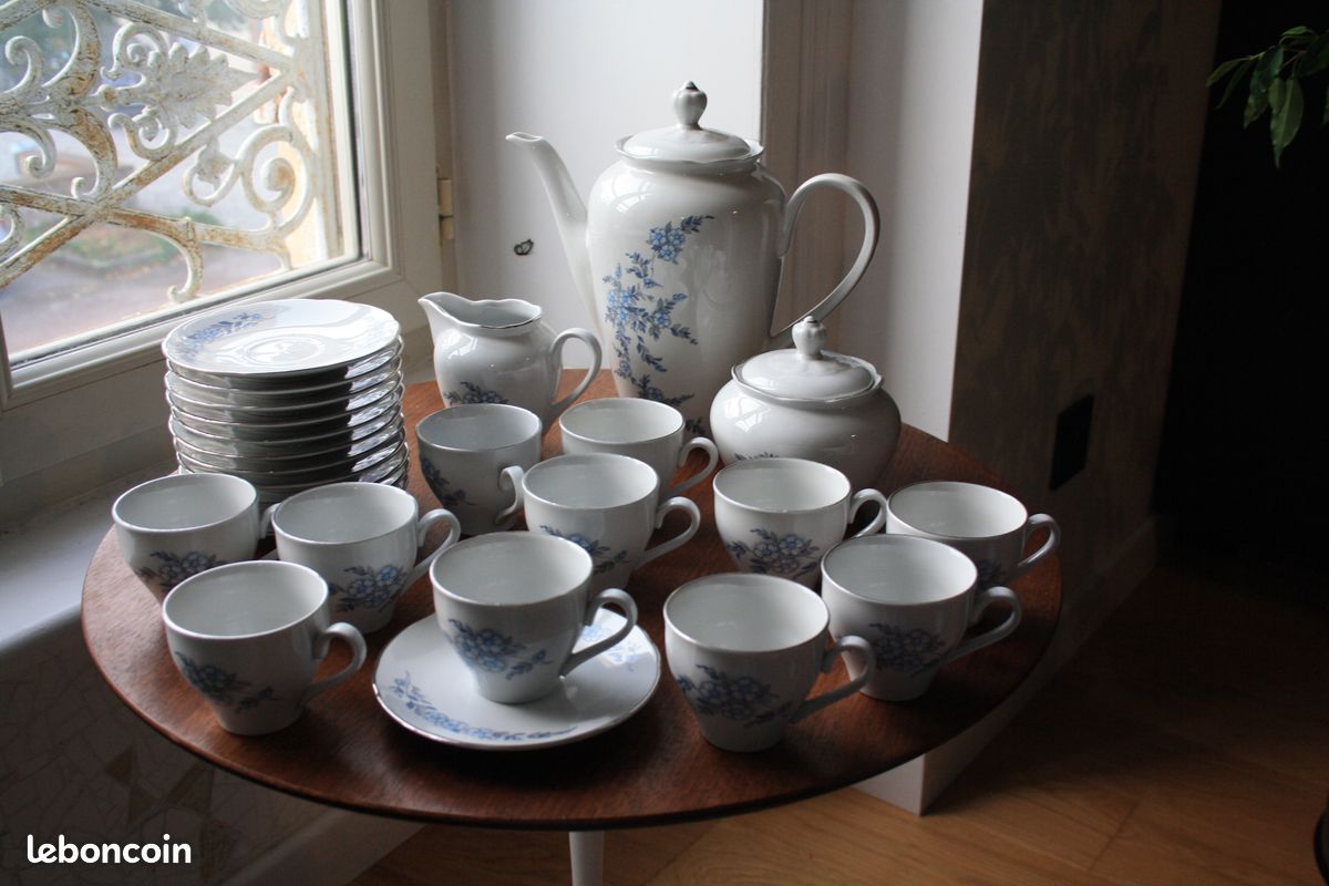 Service a café 25 pièces porcelaine Royal Tognana Italie - Arts de la table