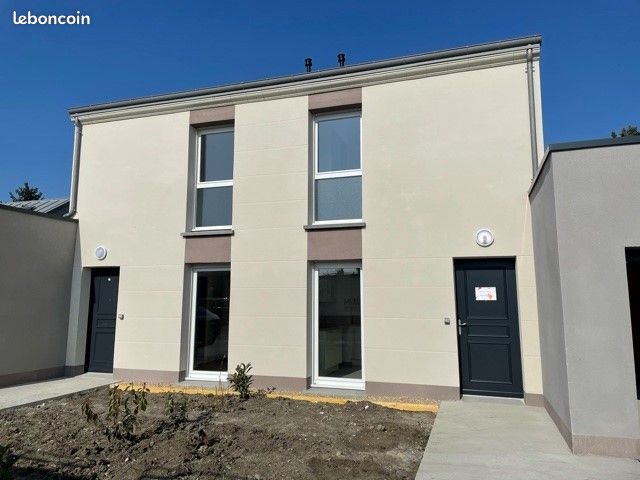 Maison 4 pièces 90 m² · à Ingré · 90 m² · 879 €/mois