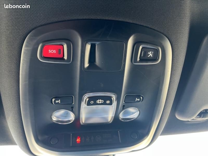 Peugeot 308 1.2 PureTech 130ch E6.3 S&S GT Line (image 22)