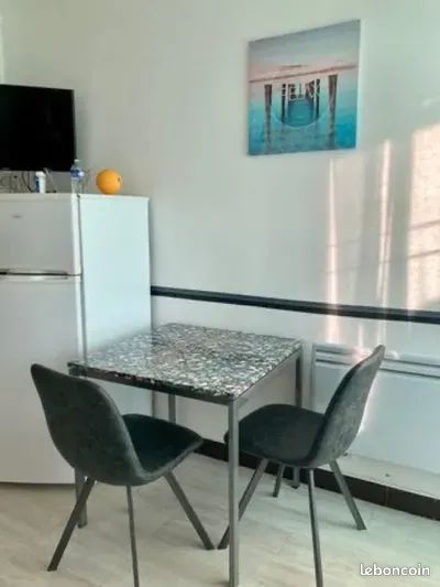 Appartement 1 pièce 19 m² · à Balaruc-les-Bains · 19 m² · 450 €/mois