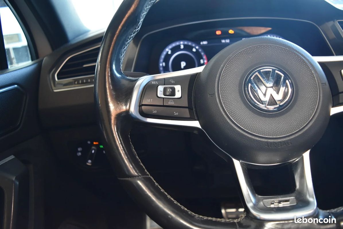 Volkswagen tiguan 2.0 tdi 150 dsg7 r-line (image 23)