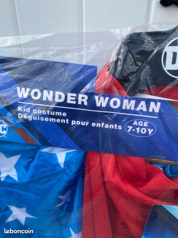 Déguisement fille Wonder woman (image 3)
