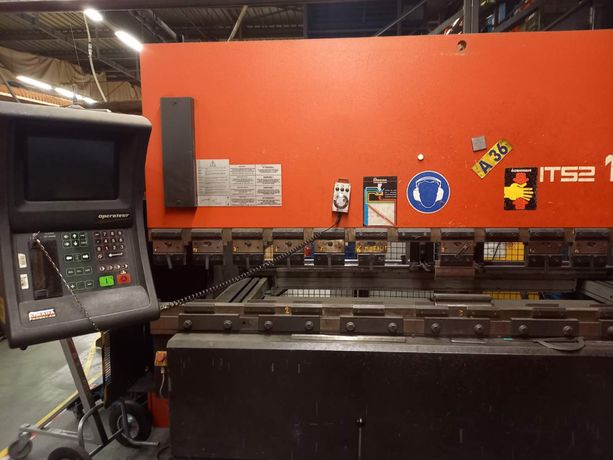 Machine de gravure et de découpe laser CO2 Trotec SP 500