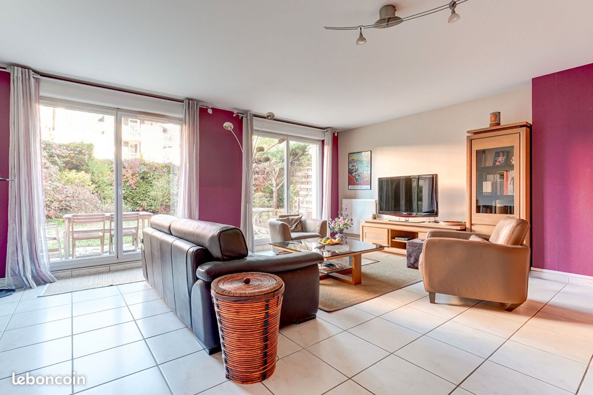 Appartement 5 pièces 127 m² · à Villeurbanne · 127 m² · 460 000 €