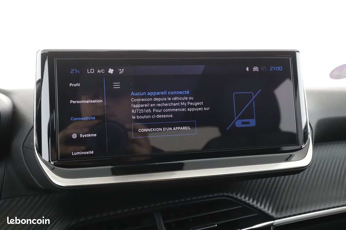 Peugeot 2008 1.2 PureTech Allure 101 ch (image 18)