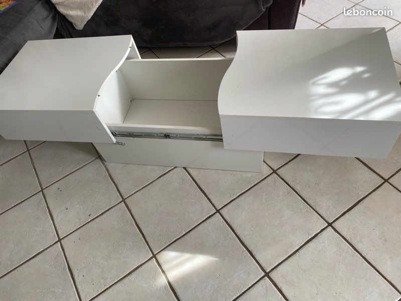 Table salon bar (image 2)