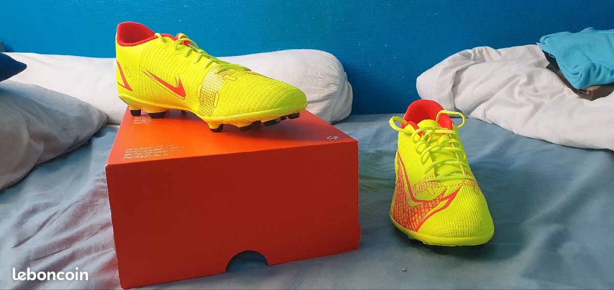 Crampon Nike Mercurial Vapor 14 Club FG/MG Chaussures
