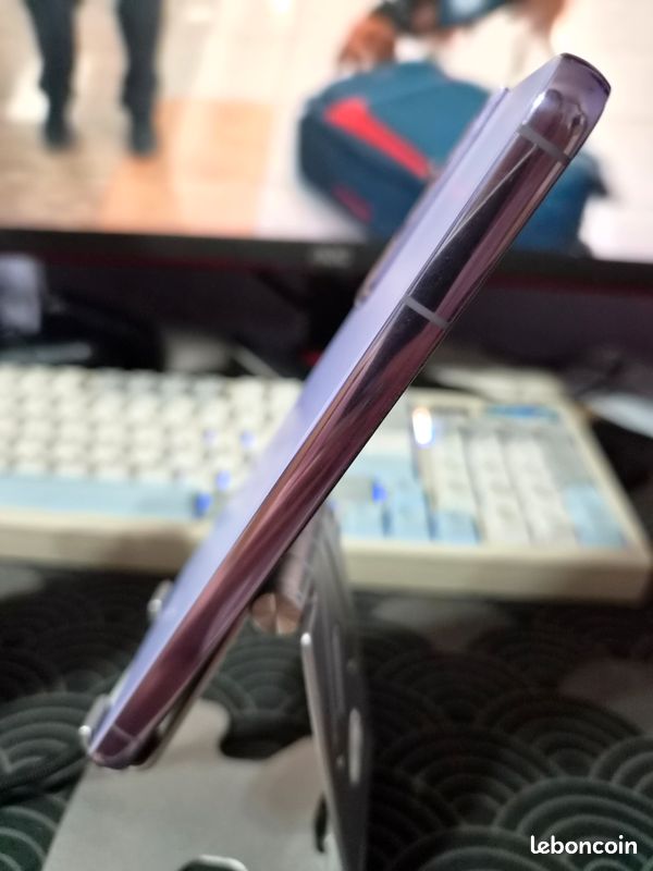 Samsung Galaxy S22 128 Go – Mauve + Coque Rhinoshield (image 4)