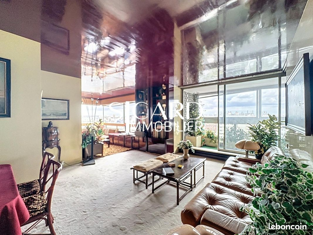 Appartement 4 pièces 97 m² · à Paris · 97 m² · 690 000 €
