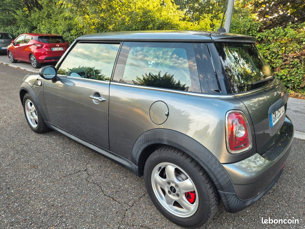Mini one 1.6 essence 75 cv. 78240 km (image 3)