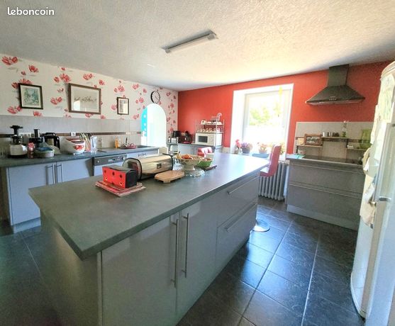 Maison 4 pièces 142 m²