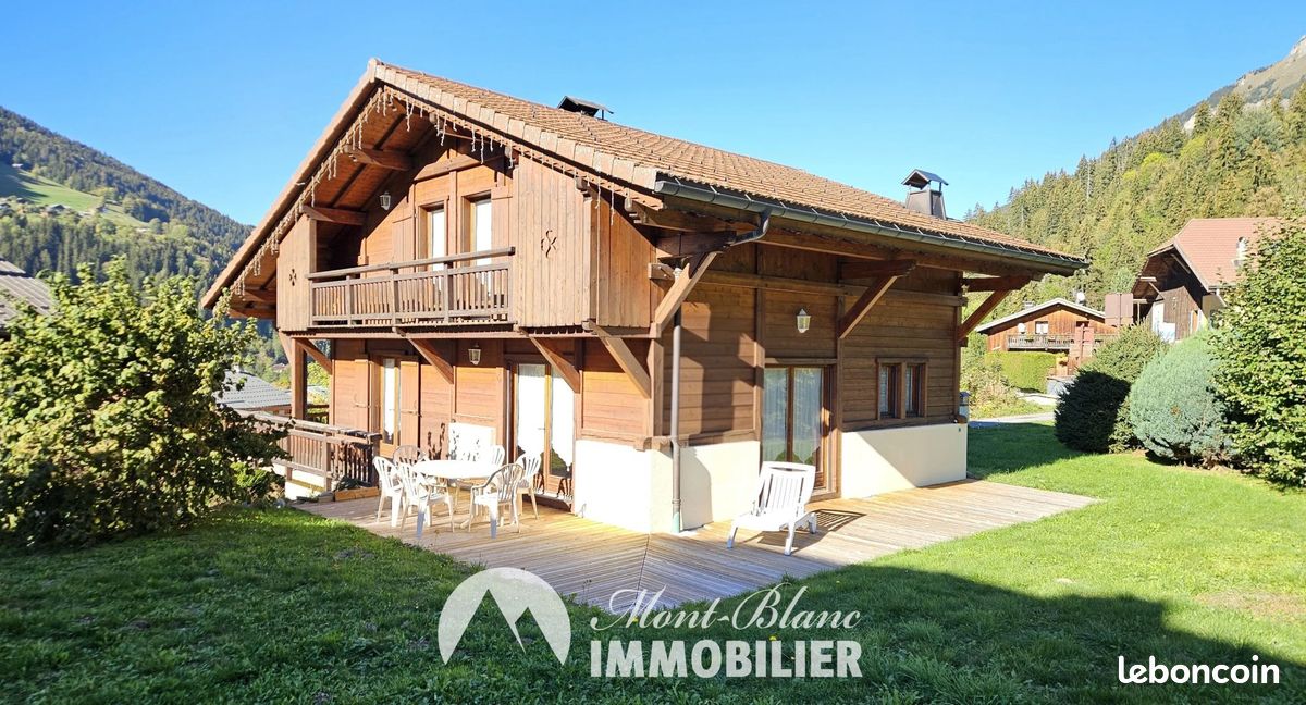 Maison 4 pièces 212 m² · aux Contamines-Montjoie · 212 m² · 749 000 €