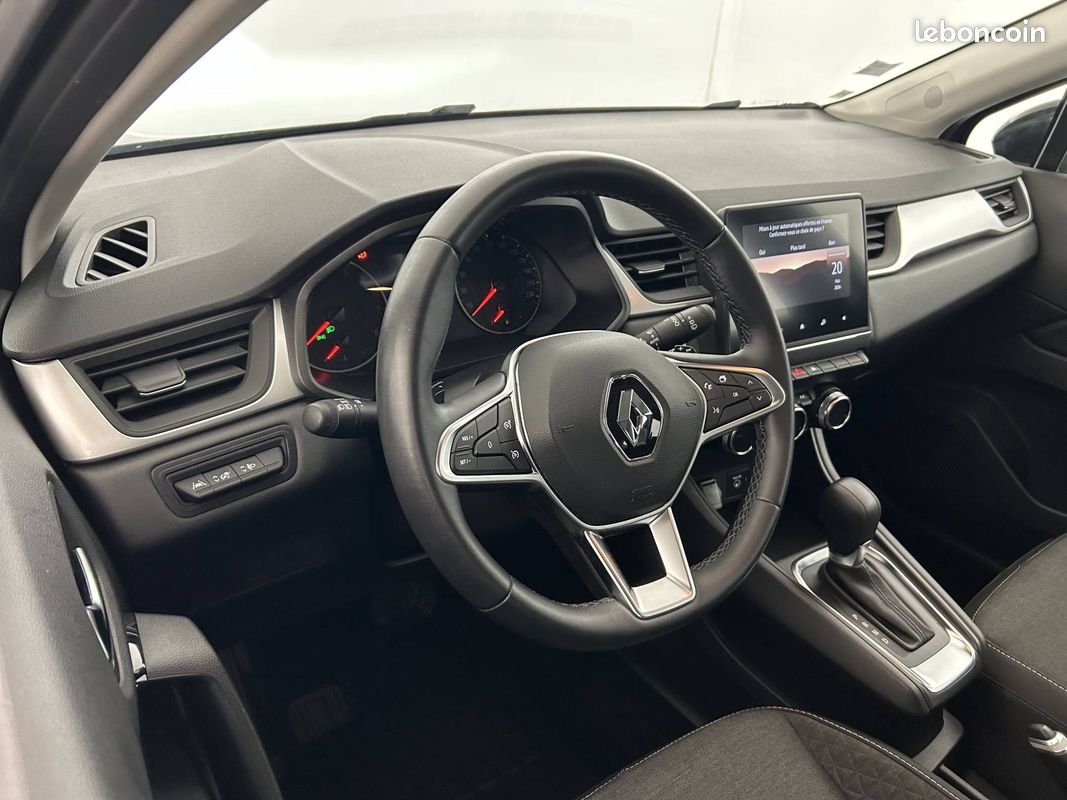 RENAULT Captur TCe 140 EDC - 21 Business (image 10)