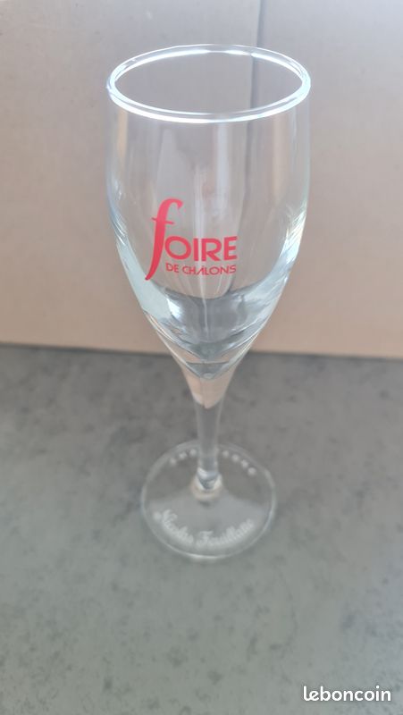 2 boites de 6 flûtes à champagne (image 1)