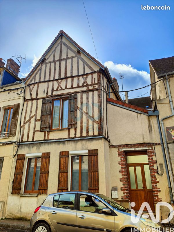 Maison 6 pièces 123 m² · à Sens · 123 m² · 142 000 €