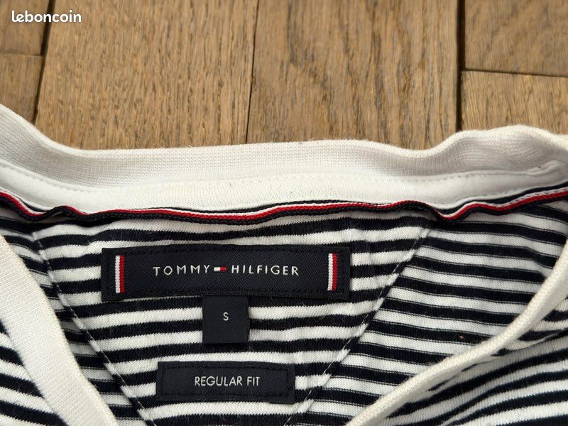 T Shirt Tommy Hilfiger (image 4)