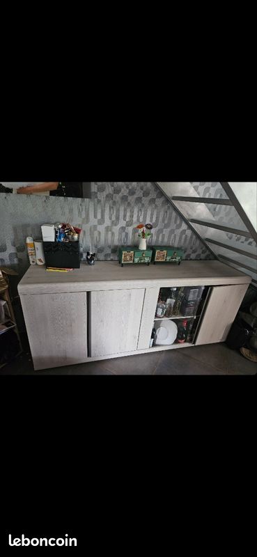 Meuble buffet bas (image 1)