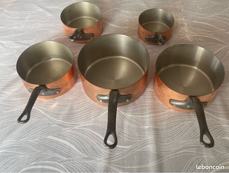 Ancienne sauteuse professionnelle en cuivre massif et une - Catawiki