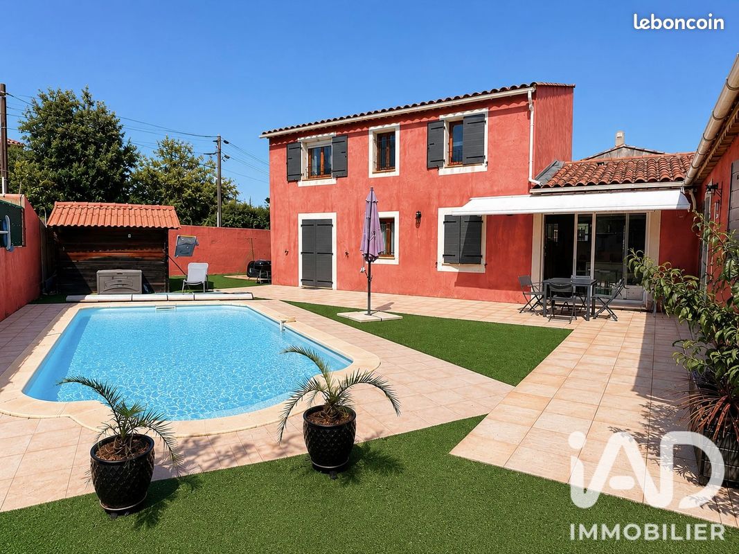 Villa 8 pièces 186 m² (image 1)