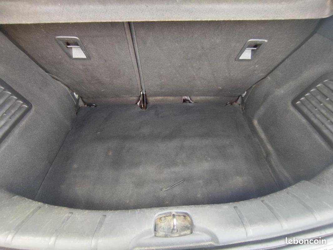CITROEN C3 1.2 PureTech 12V - 82 2009 BERLINE Confort PHASE 2 (image 22)