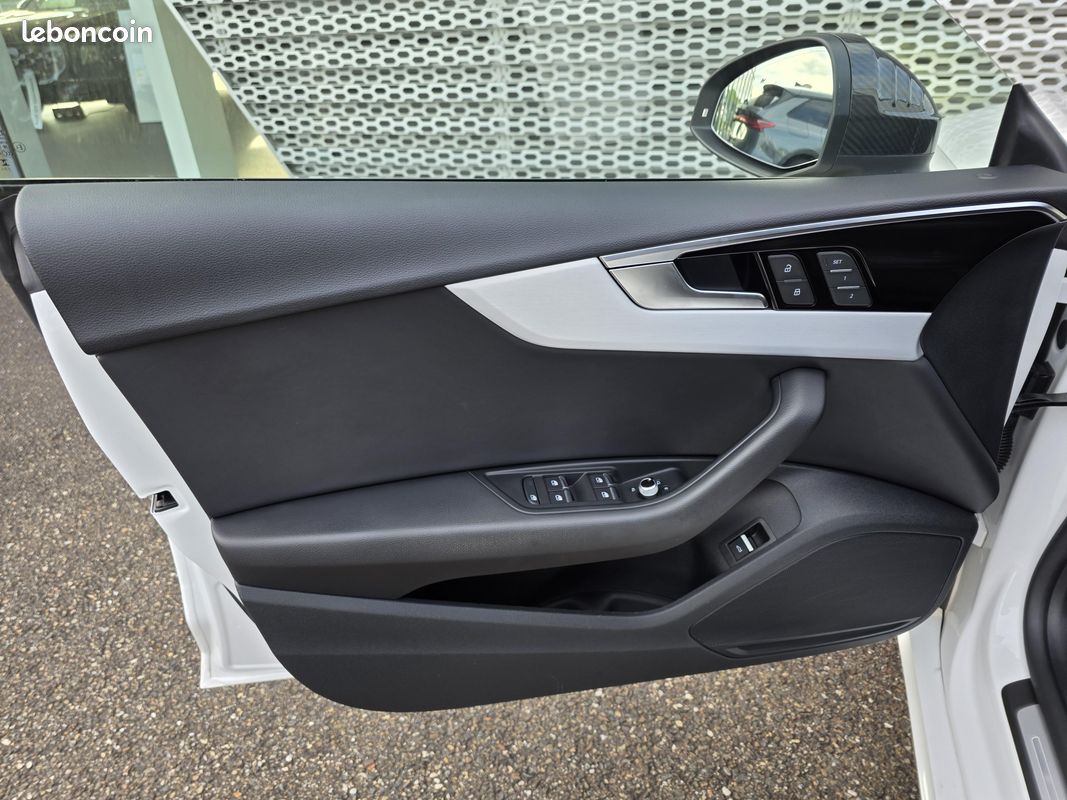 AUDI A5 Sportback 40 TDI 204 S tronic 7 Quattro S Line (image 26)