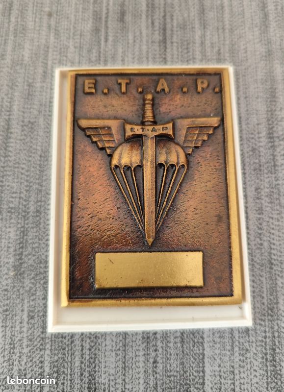 Médaille Argentée Vintage | Mode Vintage