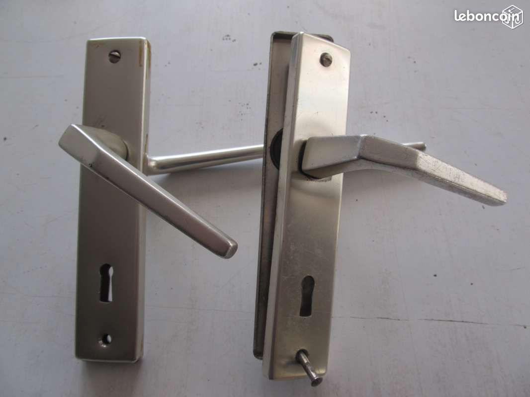 2 poignées de porte (image 1)