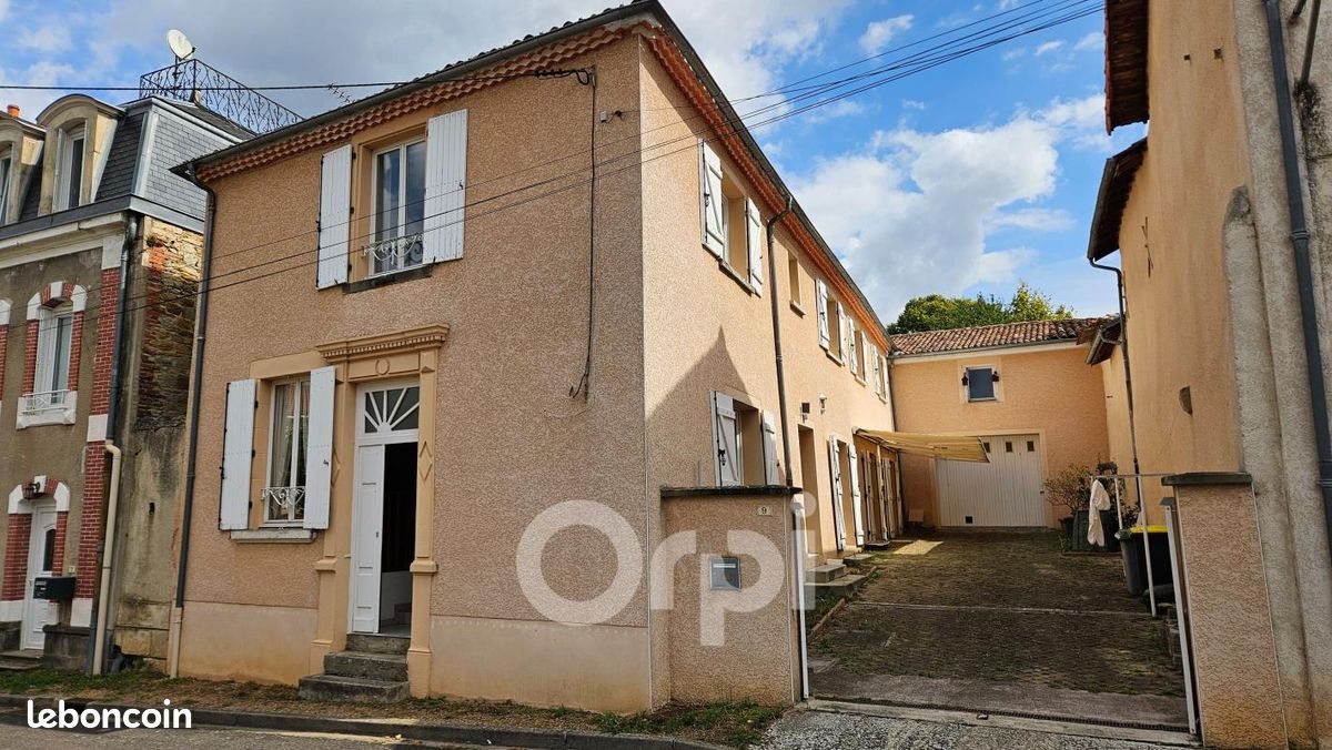 Maison 6 pièces 225 m² · à Crevant-Laveine · 225 m² · 164 900 €