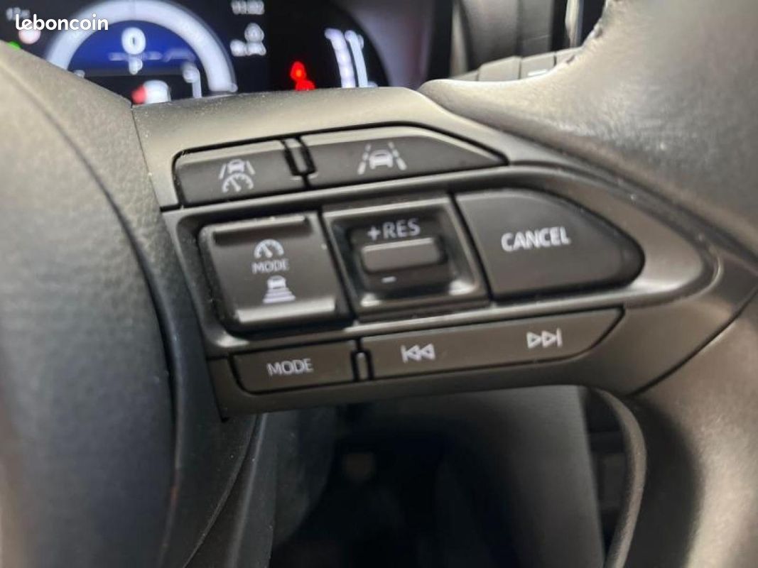 Toyota Yaris Cross 130h Design MC24 (image 25)