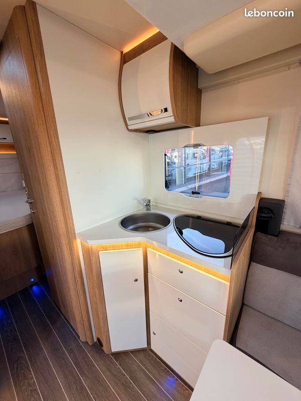 Camping car ci 67xt lit central (image 6)