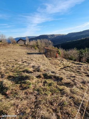 Lot 2: terrain constructible Saint Germain du Teil 48