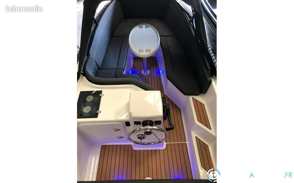 Bateau avec ou sans permis au choix (image 1)