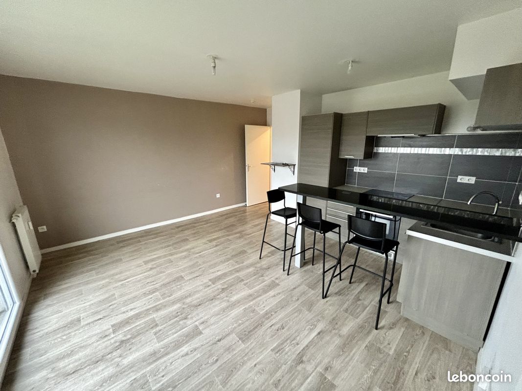 Appartement 2 pièces 43 m² · à Claye-Souilly · 43 m² · 179 900 €