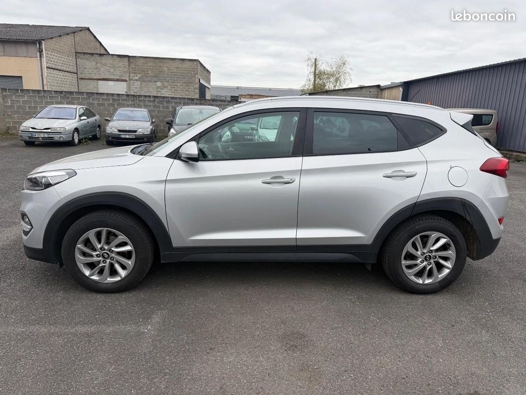Hyundai Tucson 1.7 CRDI 115 BUSINESS 2WD (image 5)