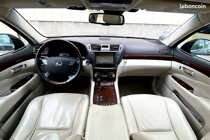 LEXUS LS 460 4.6 i 367CH 4WD BVA8 Pack Président - Garantie 12 mois (image 7)