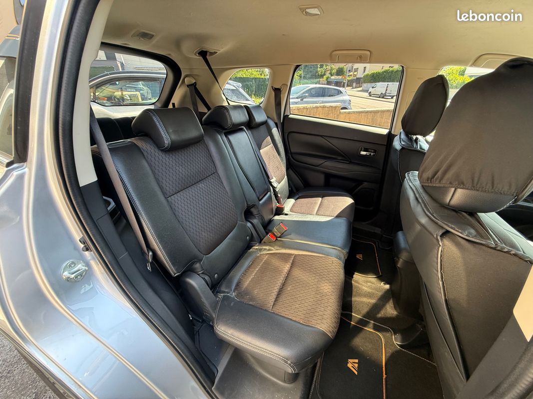 MITSUBISHI OUTLANDER 2.2 DID 150 CH INVITE 4Wd (image 15)