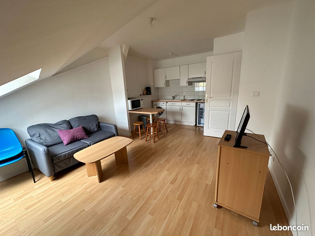 Appartement 2 pièces 27 m² · à Chinon · 27 m² · 401 €/mois