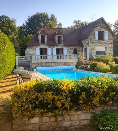 Villa 8 pièces 276 m²
