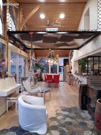 Maison landaise entièrement rénovée de 190m²