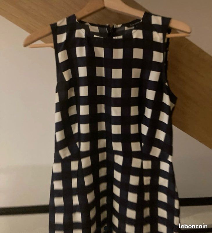 Robe en soie superbe Tara Jarmon 38 (image 2)
