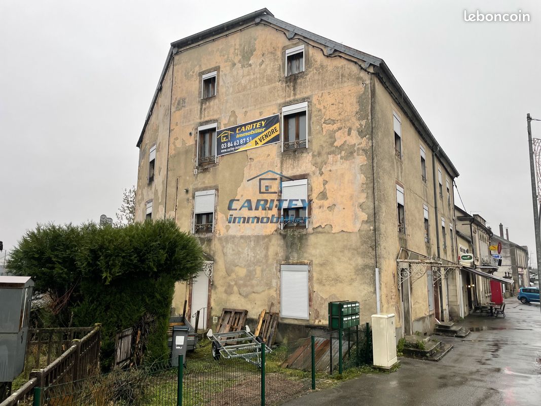 Immeuble 417 m² · à Lure · 417 m² · 87 000 €