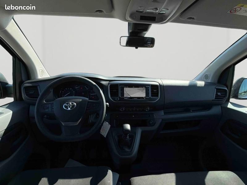 Toyota PROACE Combi Long 1.5 120 D-4D Dynamic RC21 (image 13)