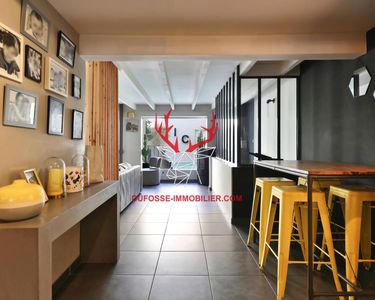 Maison 980 000 € - 350 m²