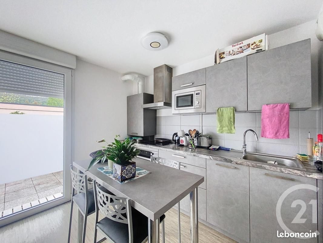 Appartement 2 pièces 48 m² · à Mathay · 48 m² · 630 €