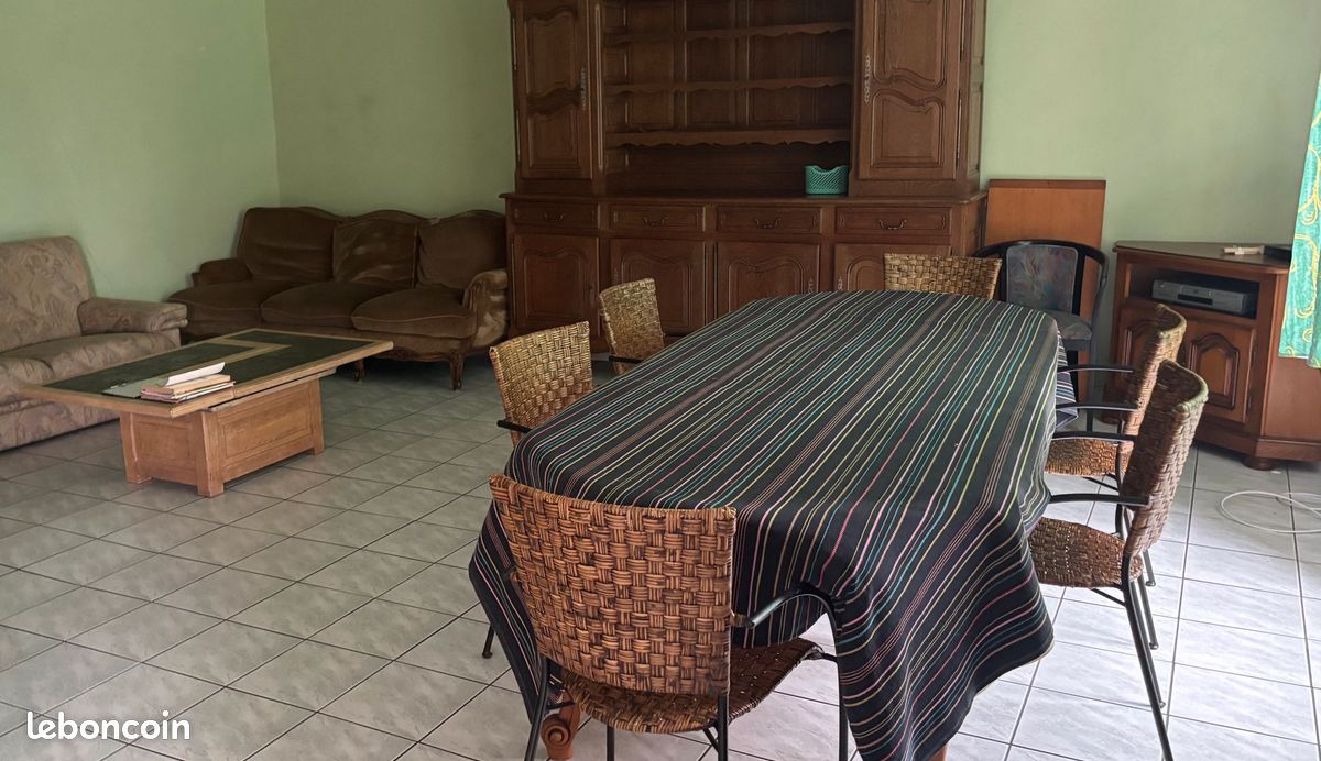 Maison 4 pièces 180 m² · à Ourches-sur-Meuse · 180 m² · 105 000 €