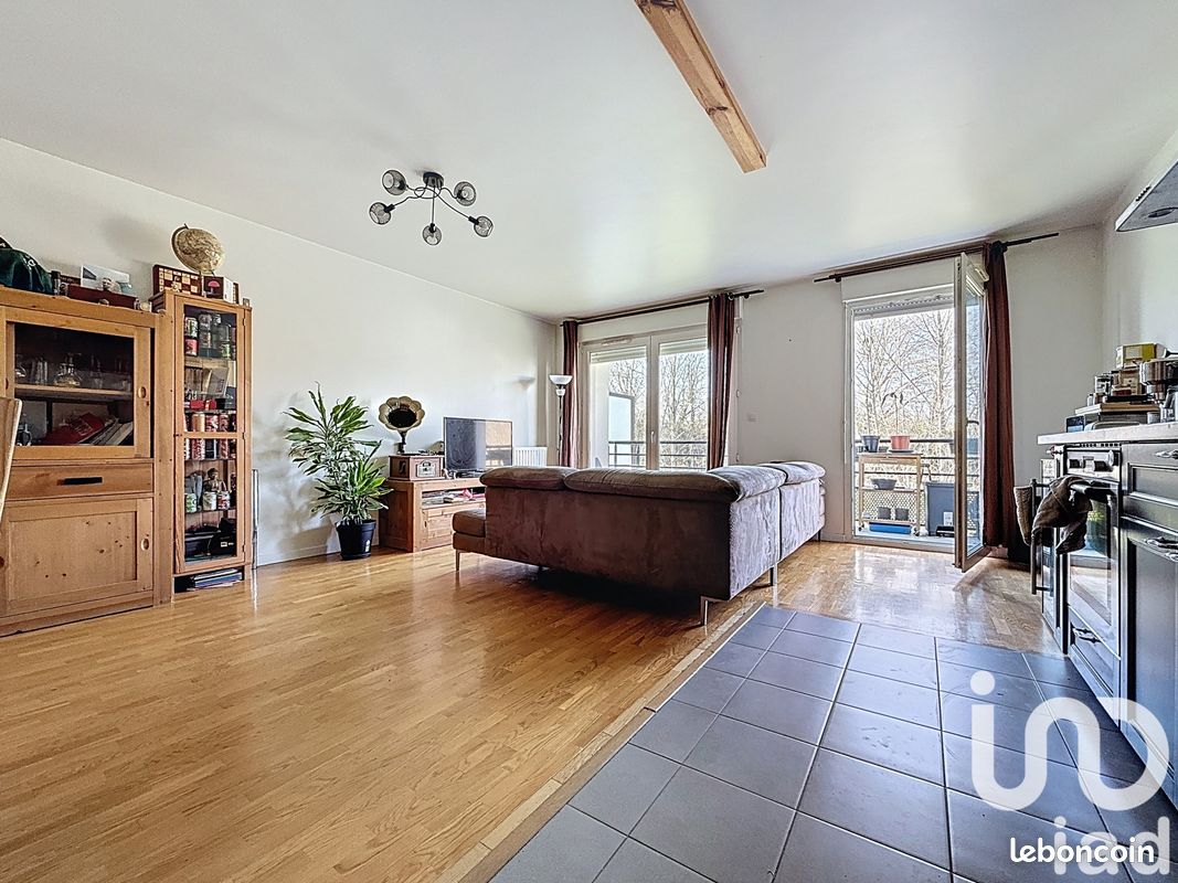 Appartement a louer  - 3 pièce(s) - 72 m2 - Surfyn