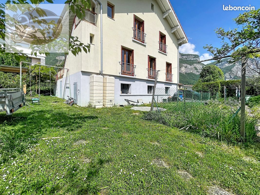 Maison 6 pièces 160 m² · à Bernin · 160 m² · 510 000 €